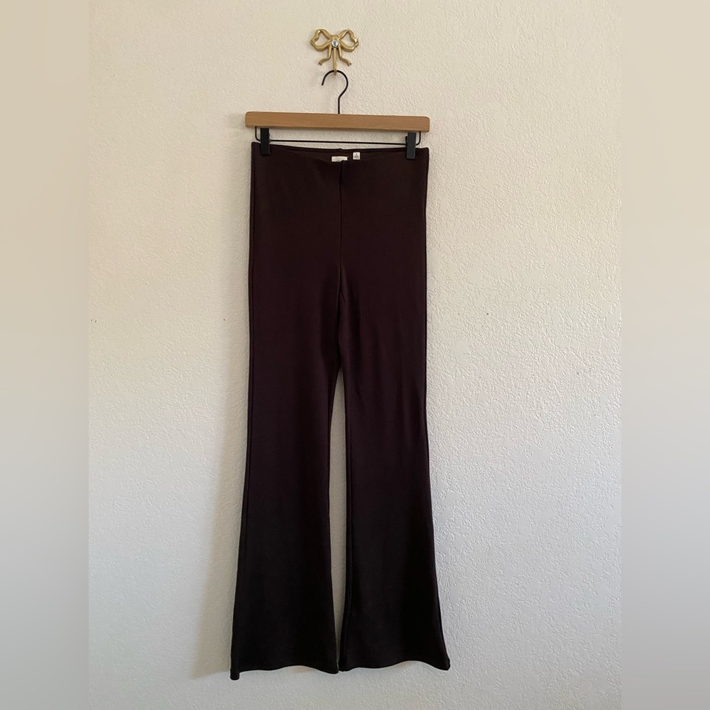 Aritzia Wilfred High Rise Flare Bootcut Leggings Pants Size Small Brown